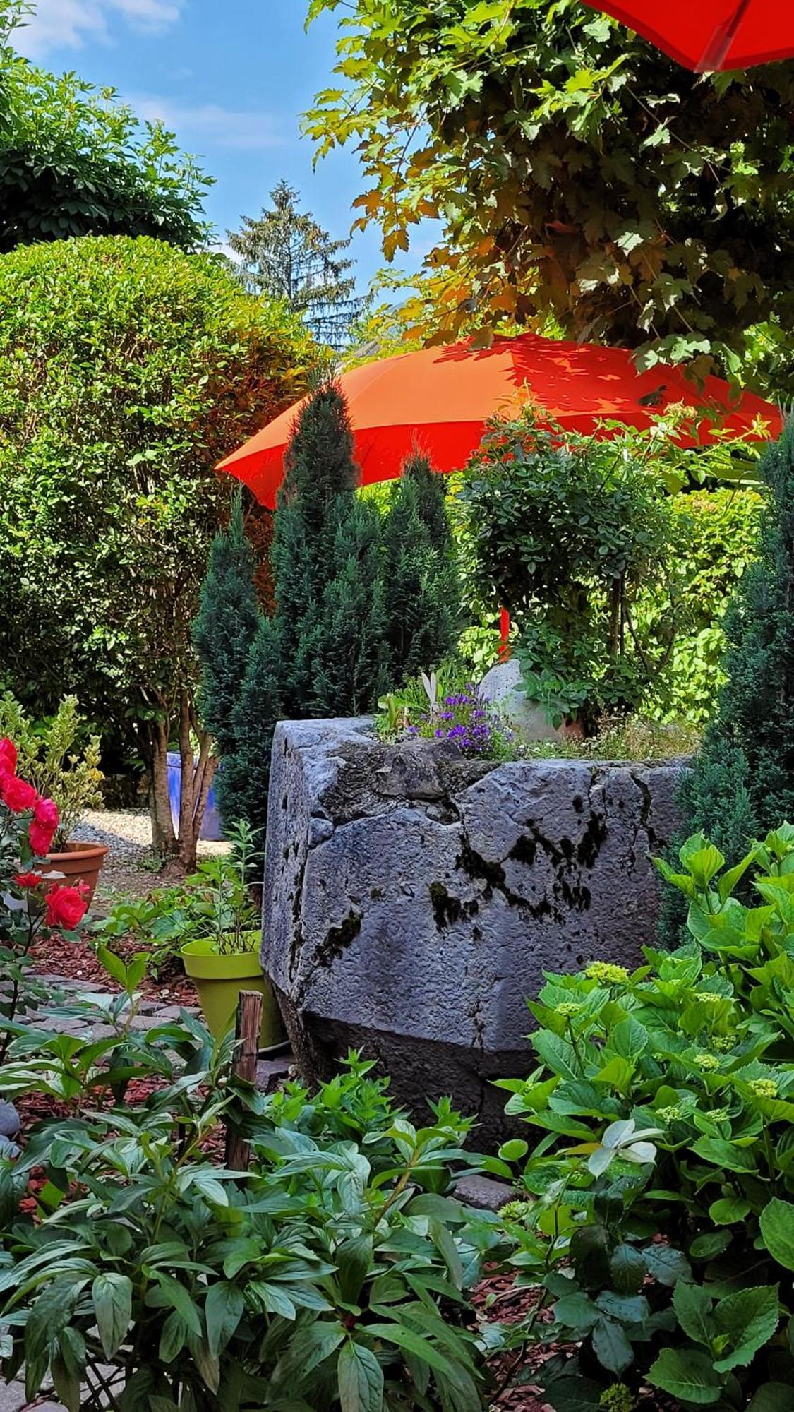 Maison De Sisi Ugine Bagian luar foto