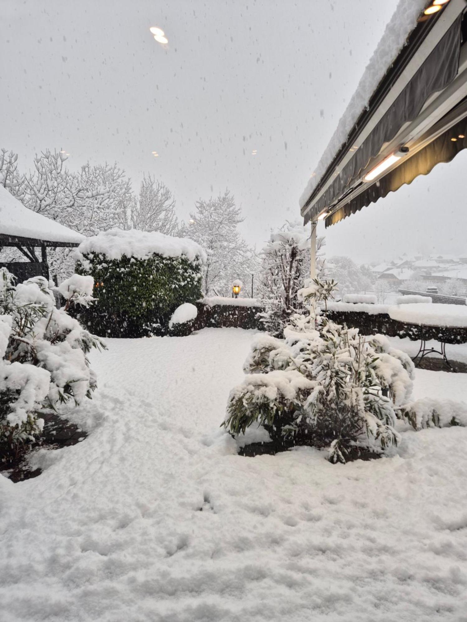 Maison De Sisi Ugine Bagian luar foto