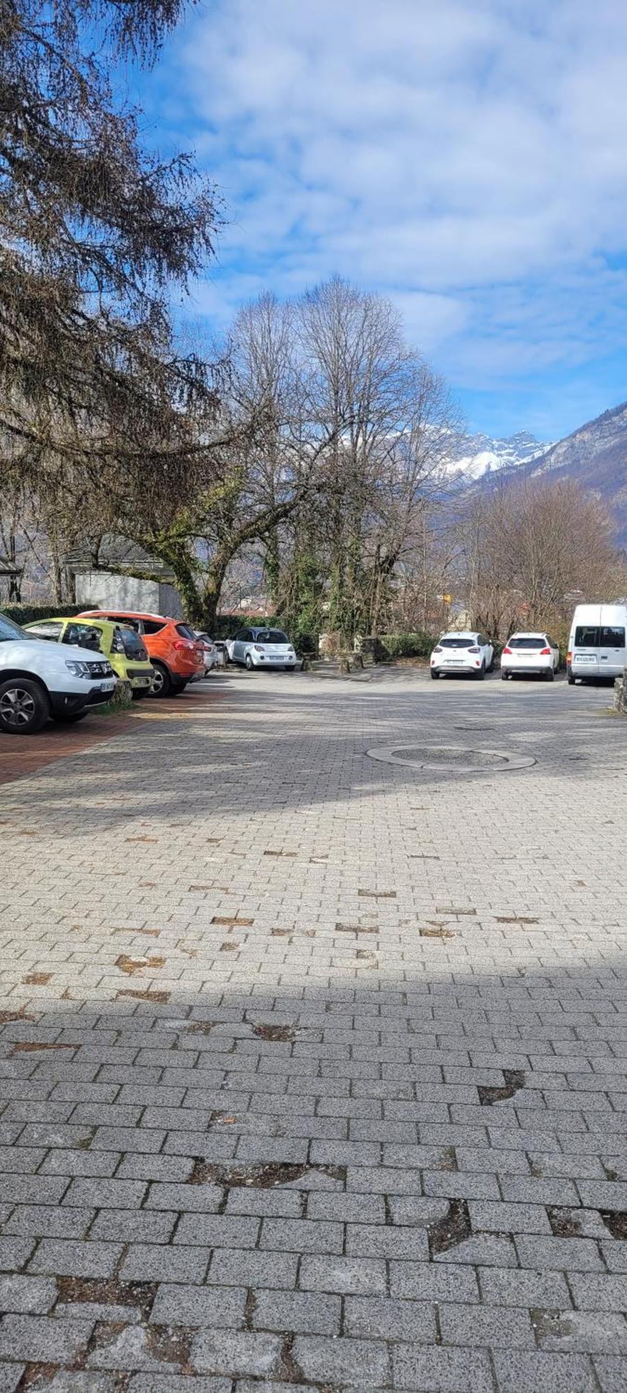 Maison De Sisi Ugine Bagian luar foto