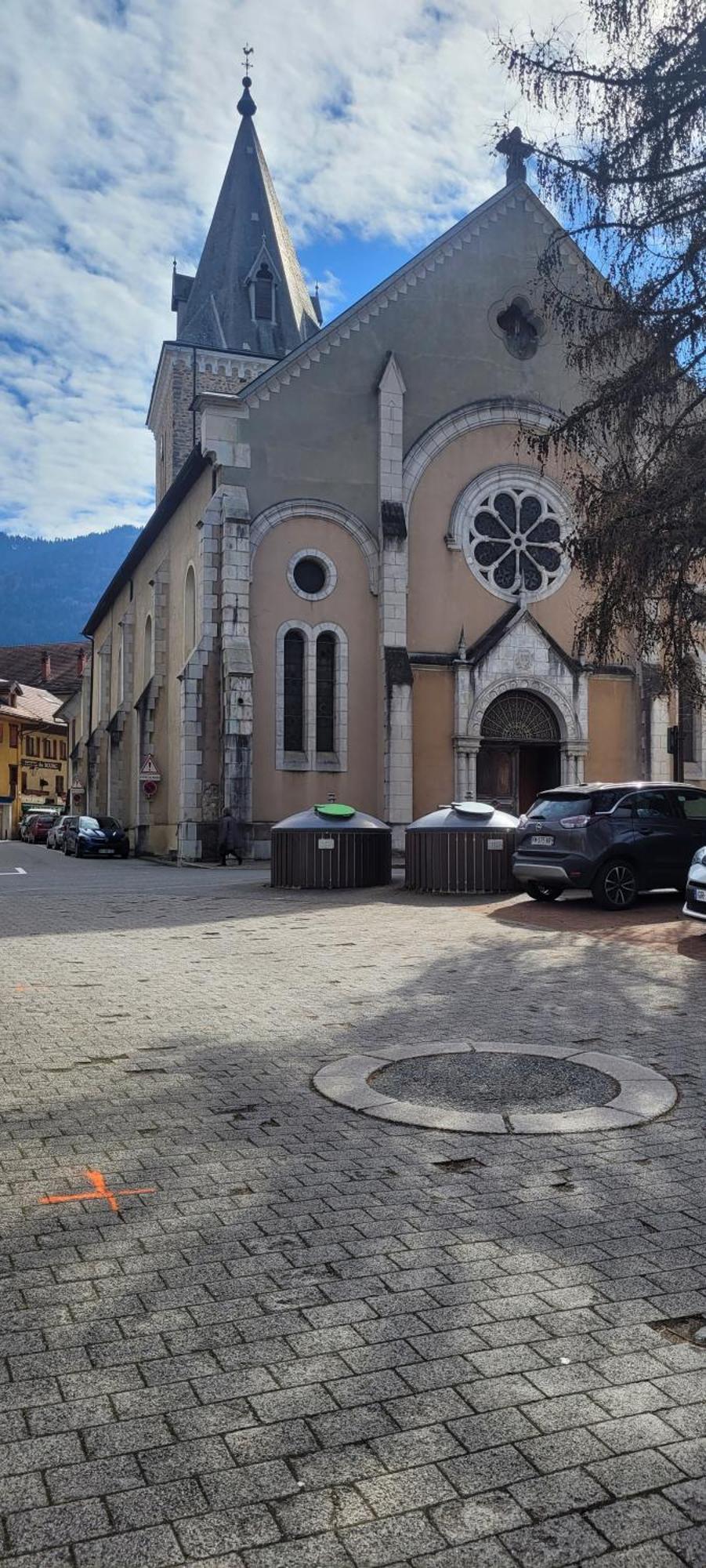 Maison De Sisi Ugine Bagian luar foto